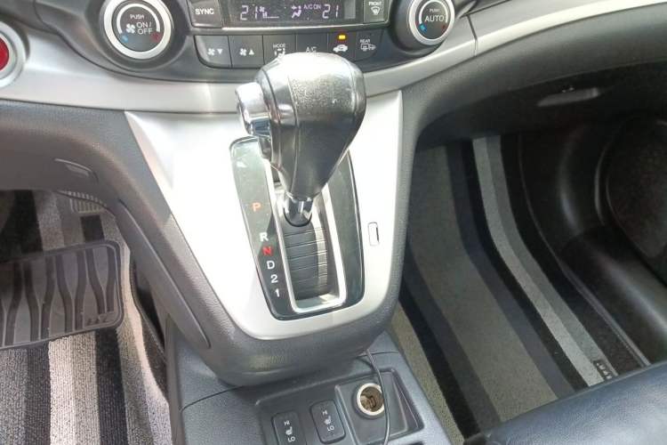Used Honda CR-V 2012 2.4L four-wheel drive luxury version Gear Lever