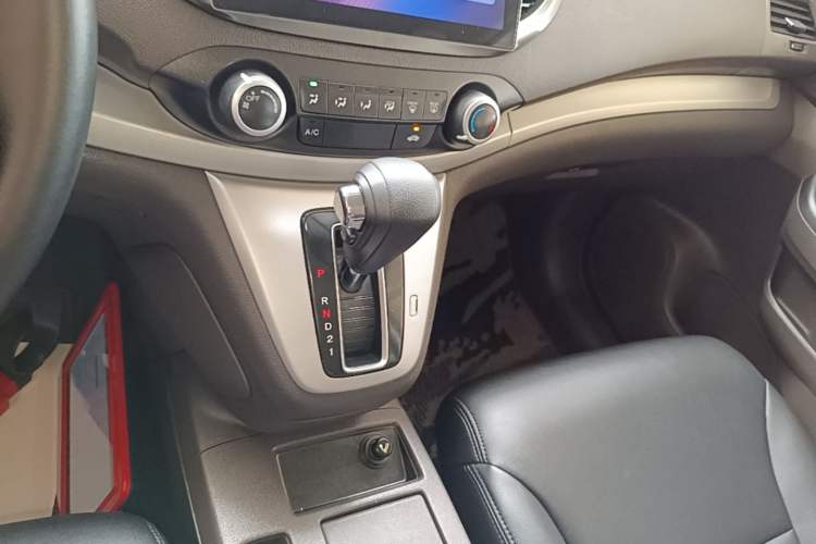 Used Honda CR-V 2012 2.0L two-wheel drive urban version Gear Lever