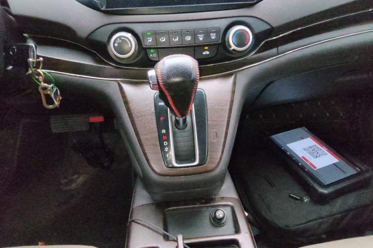 Used Honda CR-V 2012 2.0L two-wheel drive urban version Gear Lever