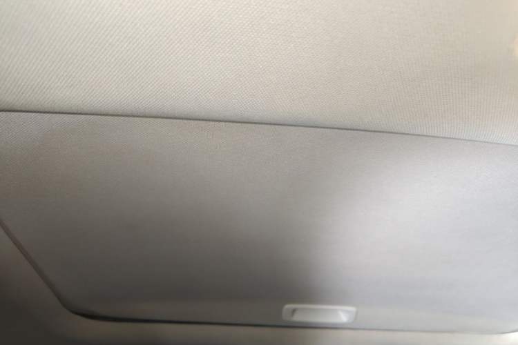 Used Honda CR-V 2012 2.4L four-wheel drive luxury version Headliner