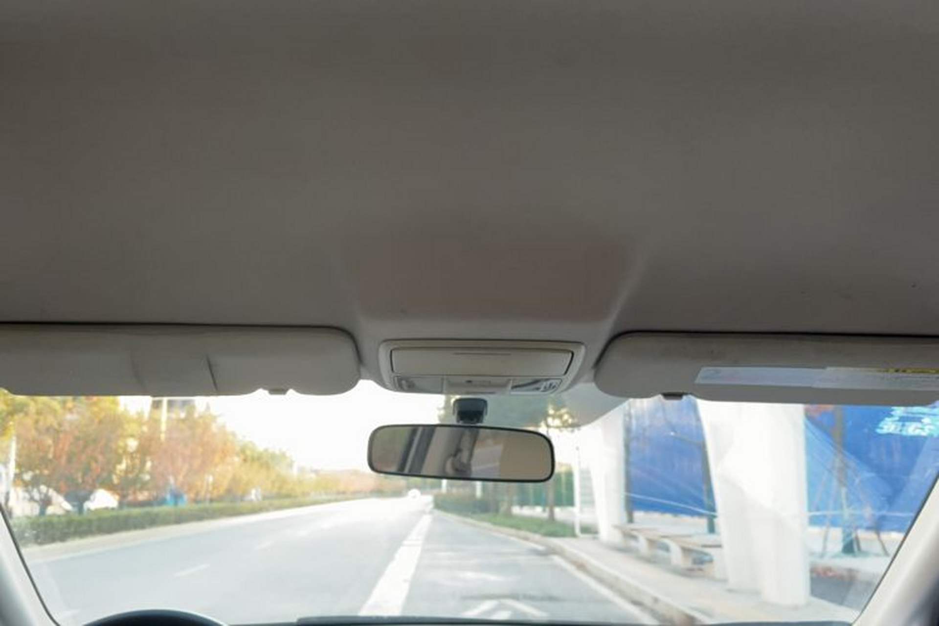 Used Honda CR-V 2012 2.0L two-wheel drive urban version Headliner
