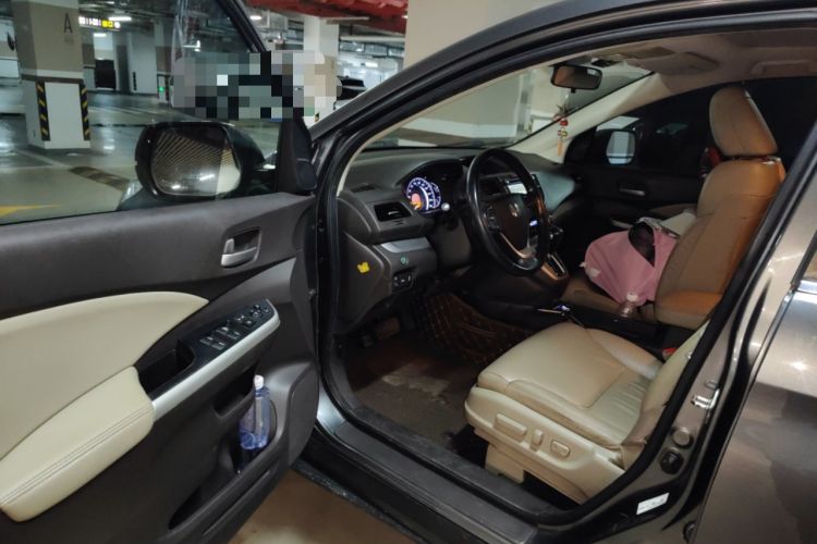 Used Honda CR-V 2012 2.4L four-wheel drive luxury version Interior 3