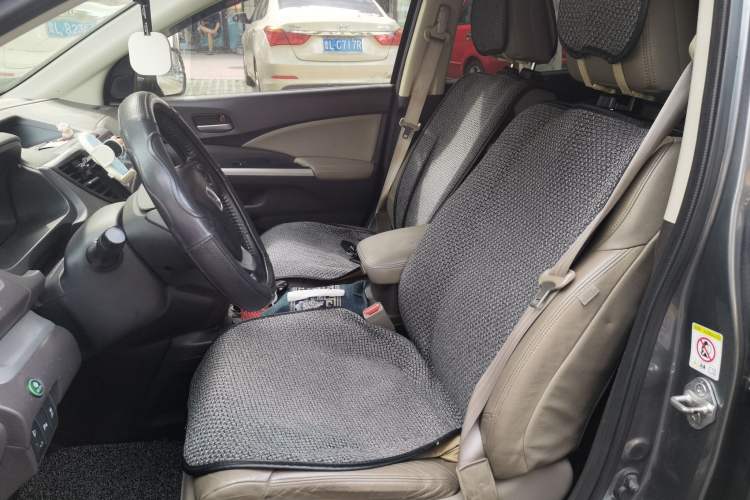 Used Honda CR-V 2012 2.4L four-wheel drive luxury version Left Front Seat