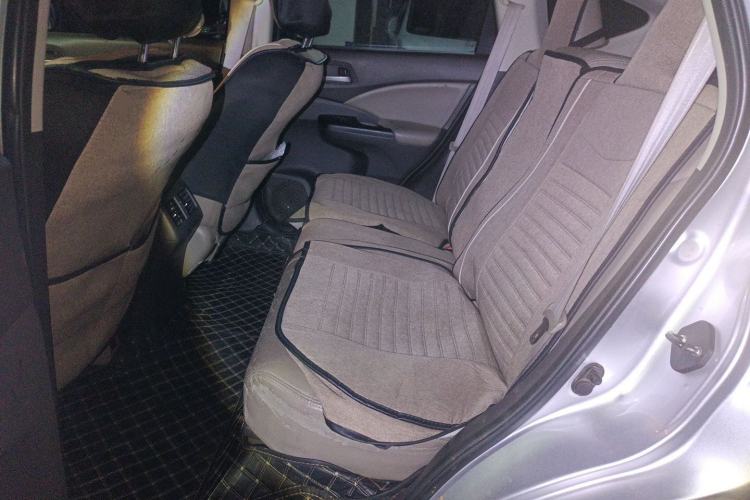 Used Honda CR-V 2012 2.0L two-wheel drive urban version Left Rear Seat
