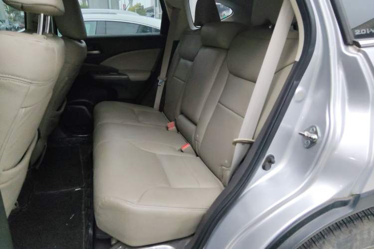Used Honda CR-V 2012 2.0L two-wheel drive urban version Left Rear Seat