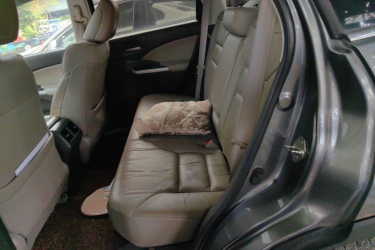 Used Honda CR-V 2012 2.4L four-wheel drive luxury version Left Rear Seat