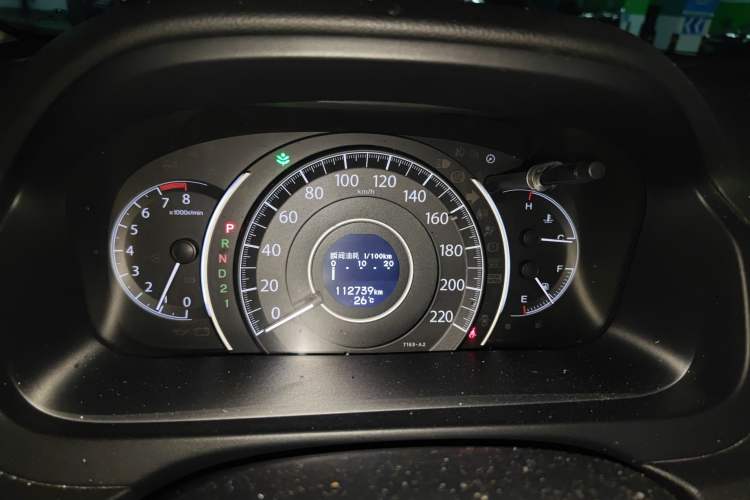 Used Honda CR-V 2012 2.4L four-wheel drive luxury version Odometer Close Up