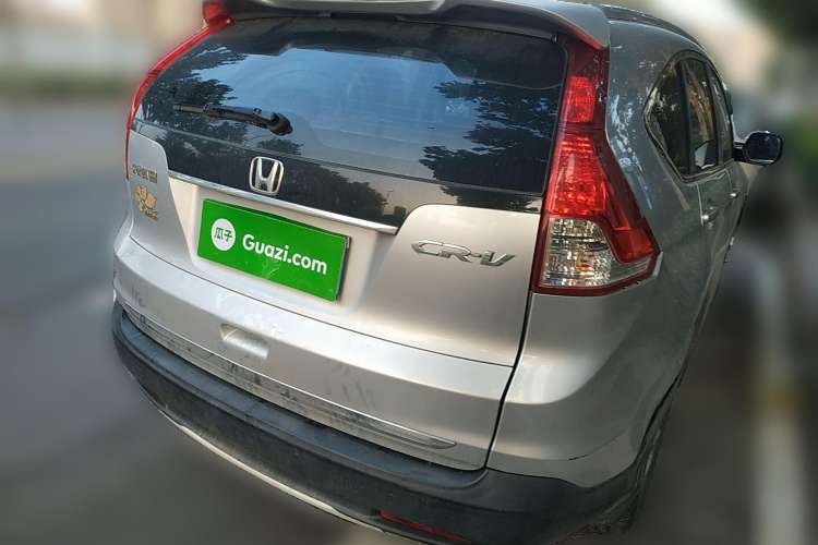 Used Honda CR-V 2012 2.0L two-wheel drive urban version Rear Right 45 Deg