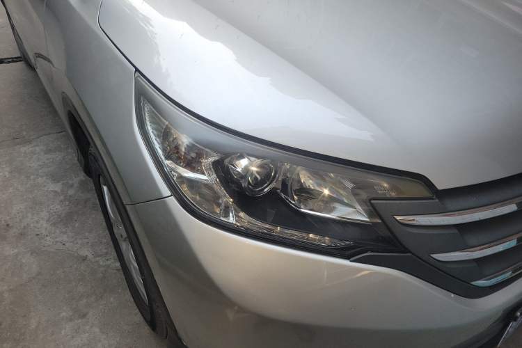 Used Honda CR-V 2012 2.0L two-wheel drive urban version Right Front Headlight
