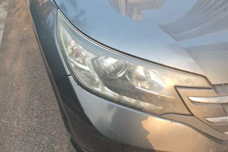 Used Honda CR-V 2012 2.4L four-wheel drive luxury version Right Front Headlight