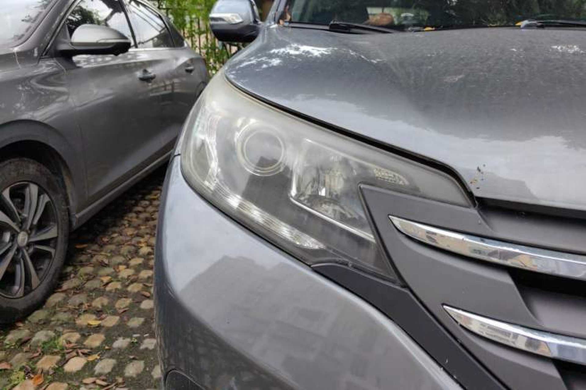 Used Honda CR-V 2012 2.4L four-wheel drive luxury version Right Front Headlight