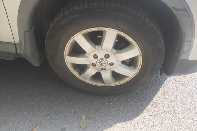 Used Honda CR-V 2012 2.0L Four-wheel Drive Classic Edition Right Front Wheel Hub