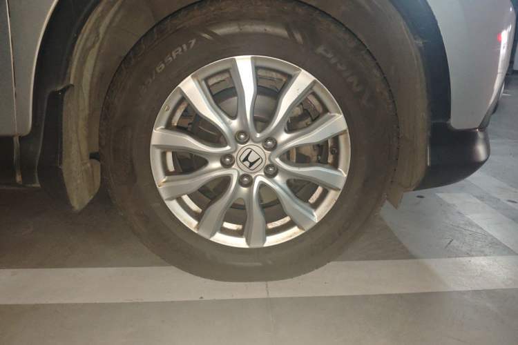Used Honda CR-V 2012 2.0L Four-wheel Drive Classic Edition Right Front Wheel Hub
