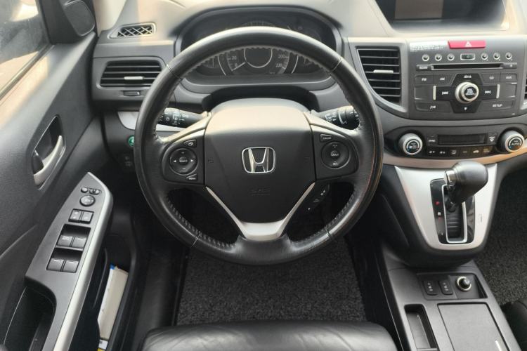 Used Honda CR-V 2012 2.4L four-wheel drive luxury version Steering Wheel