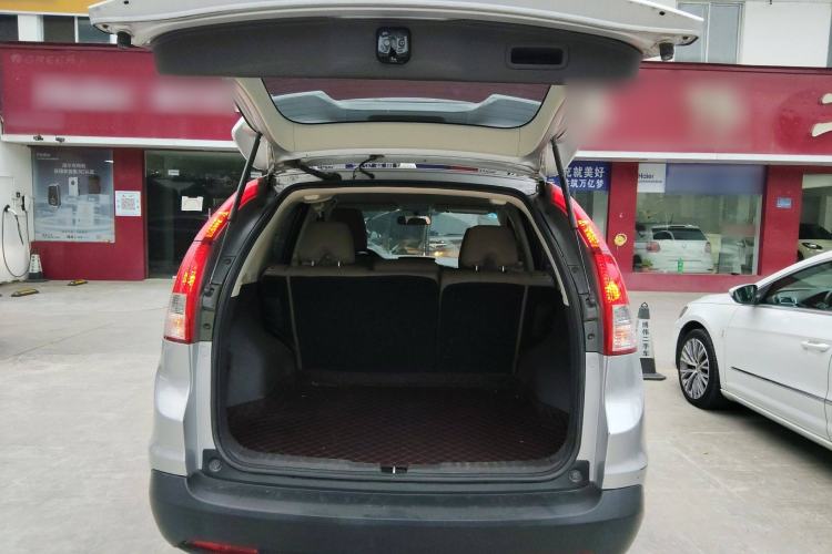 Used Honda CR-V 2012 2.0L two-wheel drive urban version Trunk