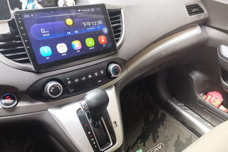 Used Honda CR-V 2012 2.0L two-wheel drive urban version Audio And AC Panel