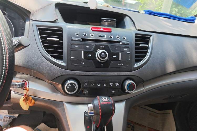 Used Honda CR-V 2012 2.0L Four-wheel Drive Classic Edition Audio And AC Panel