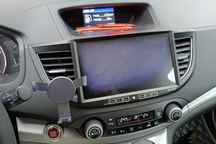 Used Honda CR-V 2012 2.4L four-wheel drive luxury version Audio And AC Panel