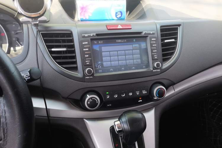 Used Honda CR-V 2012 2.0L Four-wheel Drive Classic Edition Audio And AC Panel