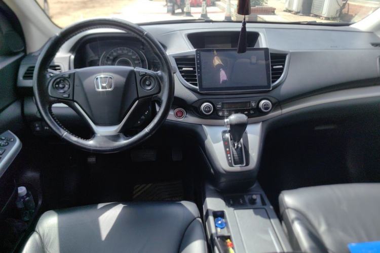 Used Honda CR-V 2012 2.4L four-wheel drive luxury version Center Console
