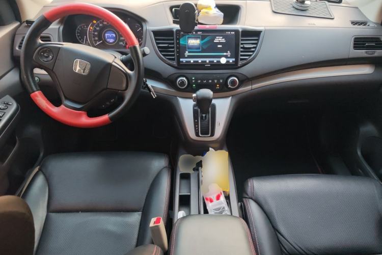 Used Honda CR-V 2012 2.0L two-wheel drive urban version Center Console