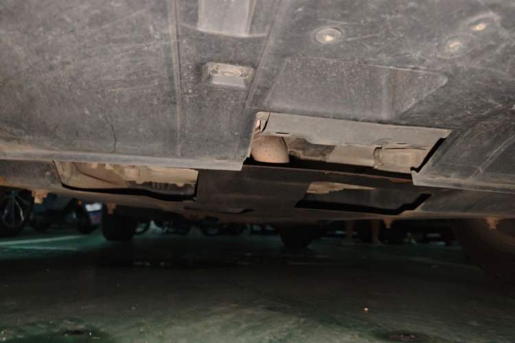 Used Honda CR-V 2012 2.0L two-wheel drive urban version Chassis Front