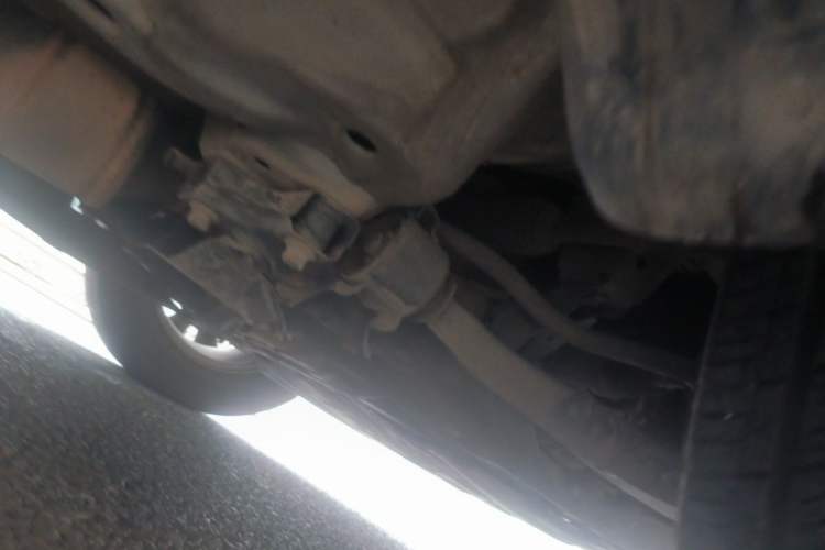 Used Honda CR-V 2012 2.4L four-wheel drive luxury version Chassis Front