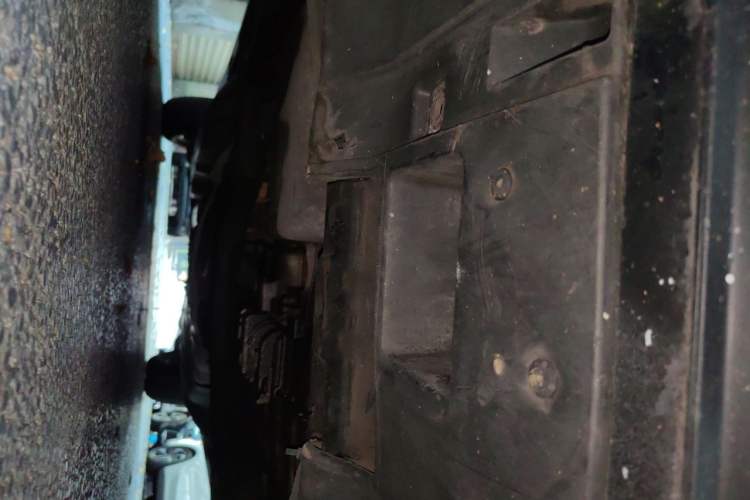 Used Honda CR-V 2012 2.4L four-wheel drive luxury version Chassis Front