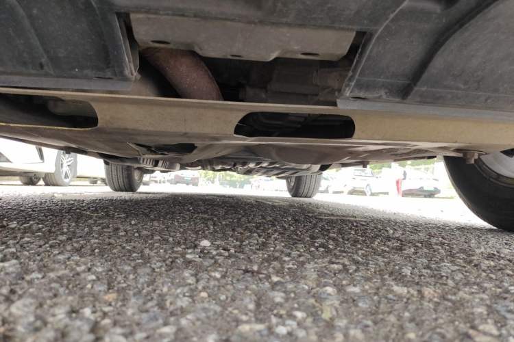 Used Honda CR-V 2012 2.0L two-wheel drive urban version Chassis Front