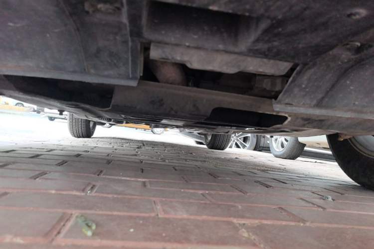 Used Honda CR-V 2012 2.0L two-wheel drive urban version Chassis Front