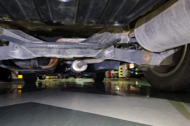 Used Honda CR-V 2012 2.0L two-wheel drive urban version Chassis Rear