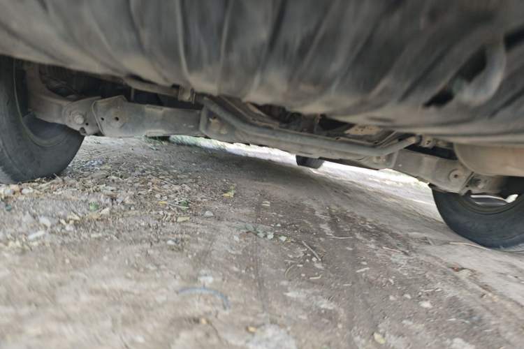 Used Honda CR-V 2012 2.4L four-wheel drive luxury version Chassis Rear