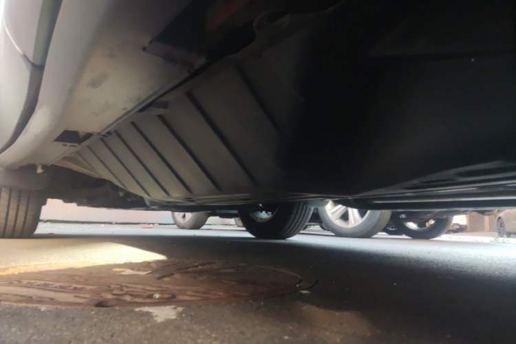 Used Honda CR-V 2012 2.4L four-wheel drive luxury version Chassis Rear Left