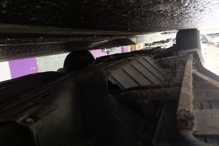 Used Honda CR-V 2012 2.0L two-wheel drive urban version Chassis Rear Left