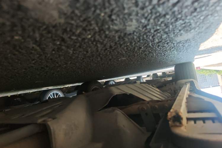 Used Honda CR-V 2012 2.0L two-wheel drive urban version Chassis Rear Left