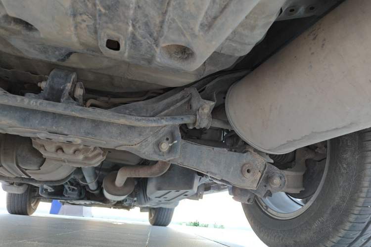 Used Honda CR-V 2012 2.4L four-wheel drive luxury version Chassis Rear Right