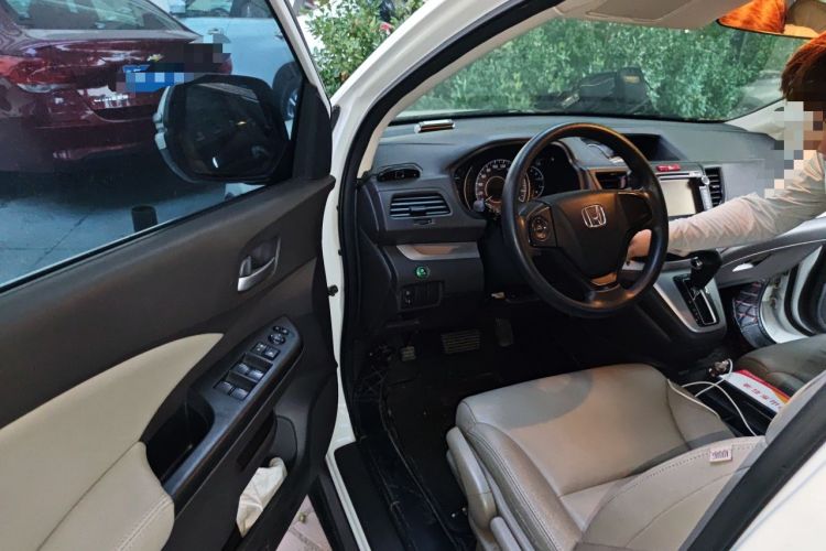 Used Honda CR-V 2012 2.0L two-wheel drive urban version Driver Seat