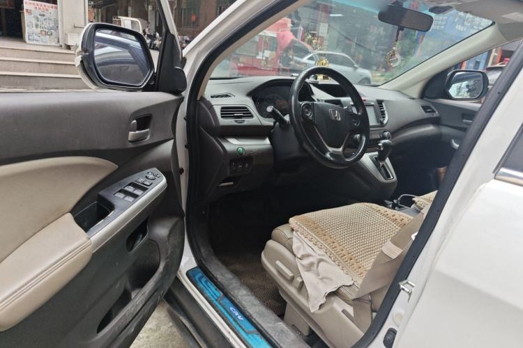 Used Honda CR-V 2012 2.4L four-wheel drive luxury version Driver Seat