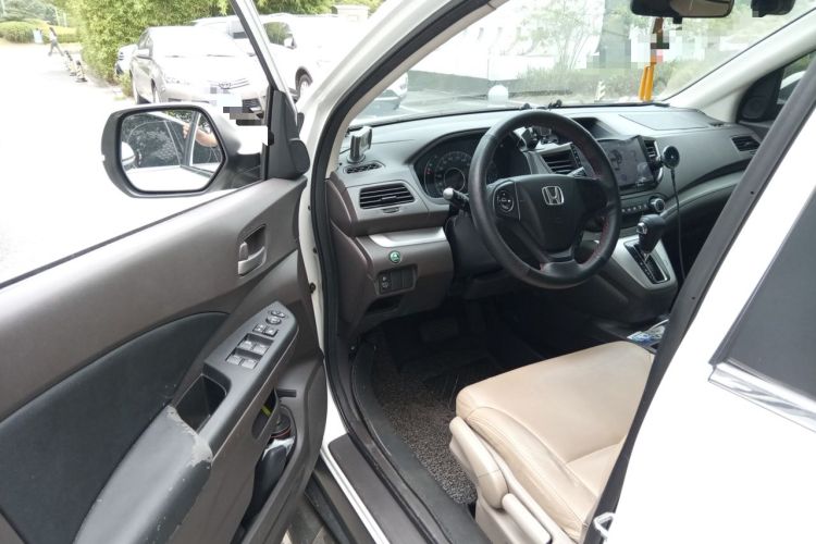 Used Honda CR-V 2012 2.0L two-wheel drive urban version Driver Seat
