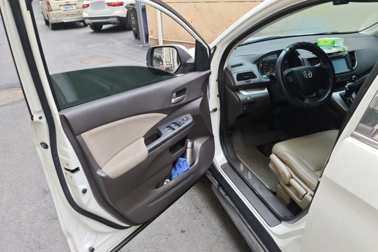 Used Honda CR-V 2012 2.0L two-wheel drive urban version Driver Seat