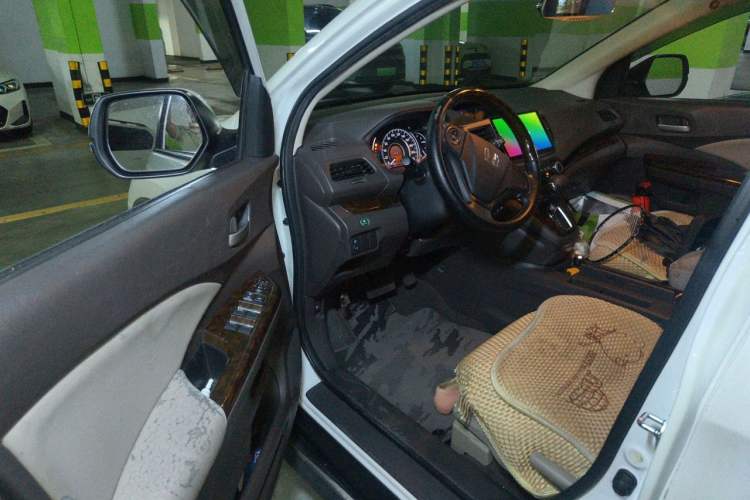 Used Honda CR-V 2012 2.0L two-wheel drive urban version Driver Seat