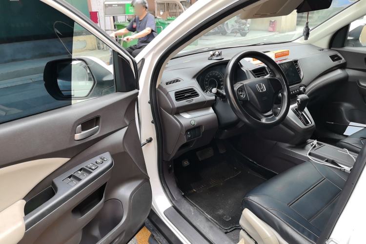 Used Honda CR-V 2012 2.0L two-wheel drive urban version Driver Seat