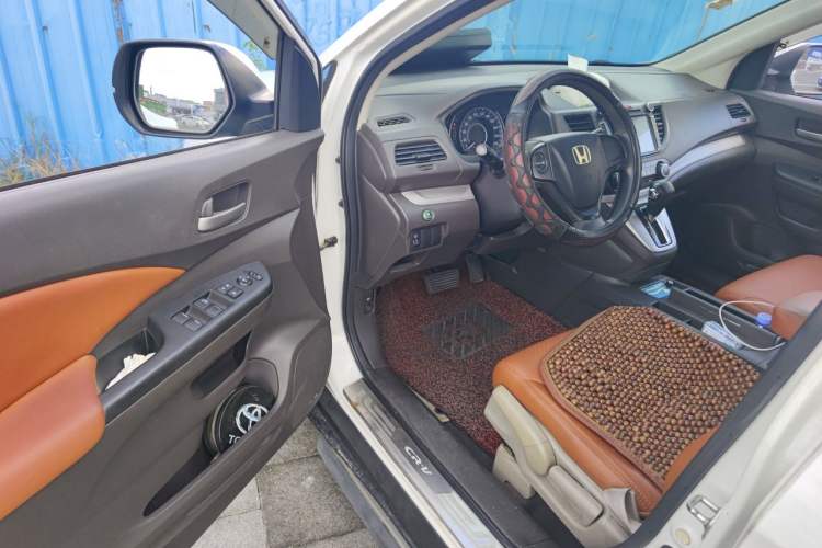 Used Honda CR-V 2012 2.0L two-wheel drive urban version Driver Seat