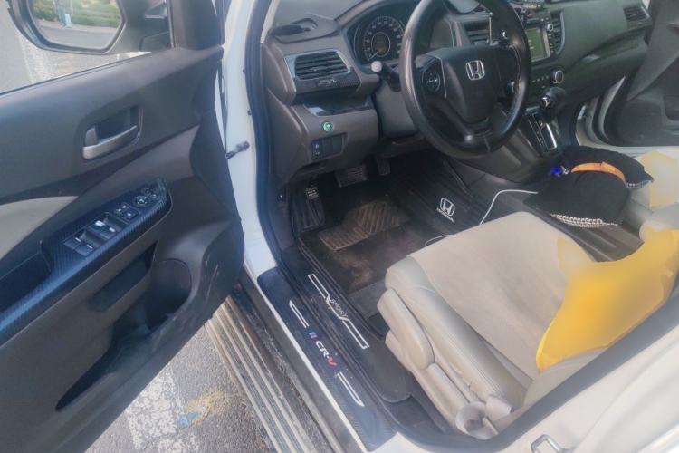 Used Honda CR-V 2012 2.0L two-wheel drive urban version Driver Seat