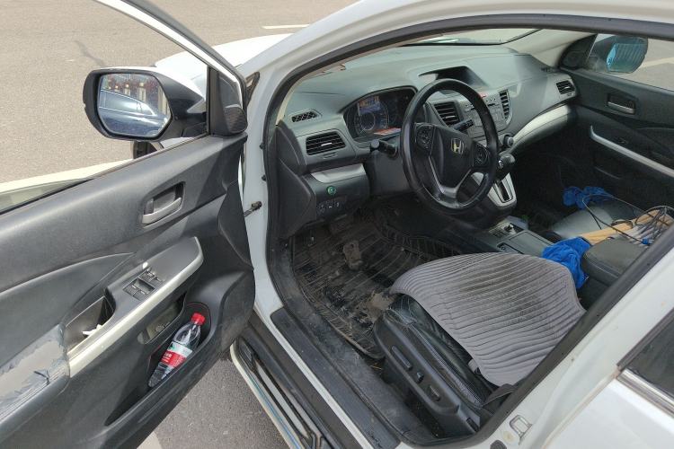 Used Honda CR-V 2012 2.4L four-wheel drive luxury version Driver Seat