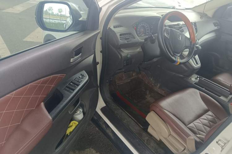 Used Honda CR-V 2012 2.0L two-wheel drive urban version Driver Seat