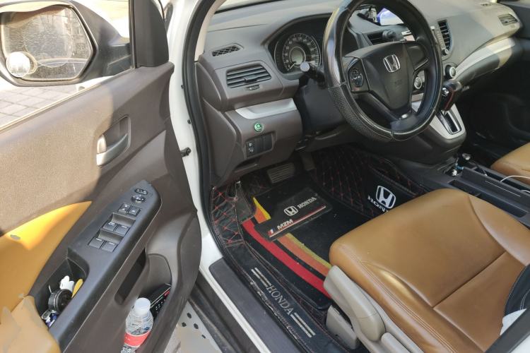 Used Honda CR-V 2012 2.0L two-wheel drive urban version Driver Seat