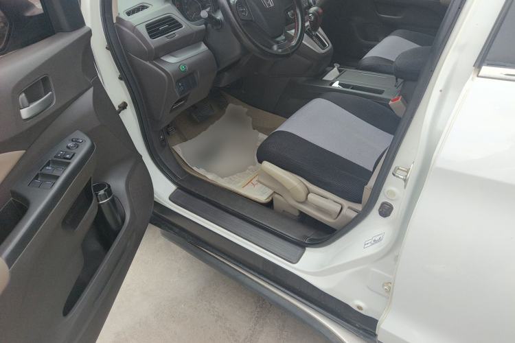 Used Honda CR-V 2012 2.0L two-wheel drive urban version Driver Seat