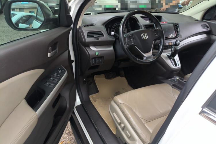 Used Honda CR-V 2012 2.4L four-wheel drive luxury version Driver Seat