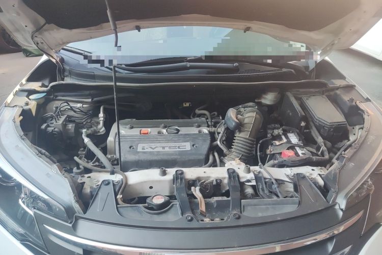 Used Honda CR-V 2012 2.4L four-wheel drive luxury version Engine Bay